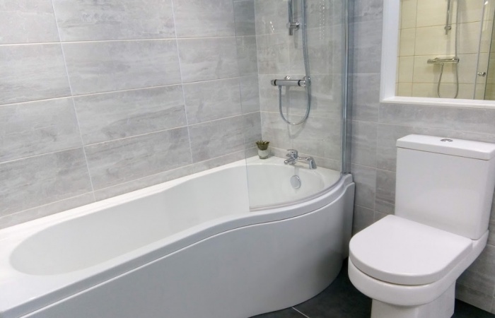 Large Bathroom Showroom in Wrexham, Wales